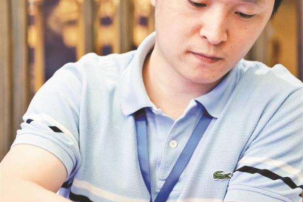 深圳象棋邀请赛战况（谁将成为深圳象棋邀请赛的新王者）.