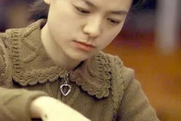 棋后嫁给卡塔尔王子（棋后卡塔尔王子，爱情博弈，谁将执子之手）.