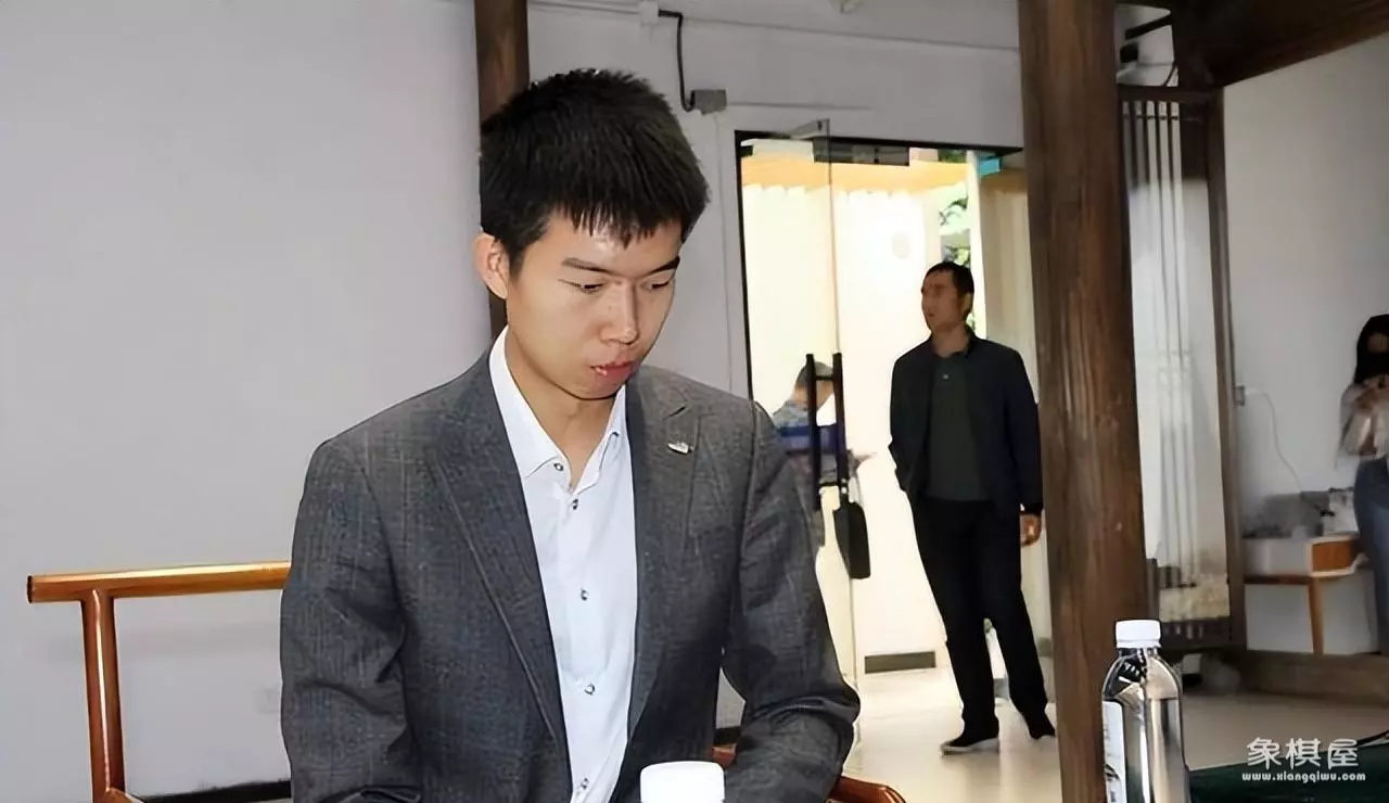 中国公开赛韩国棋迷哭了