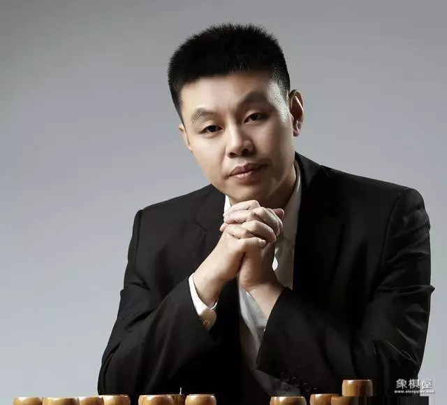 蔚强象棋大师直播