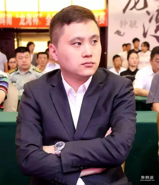 蔚强象棋大师直播