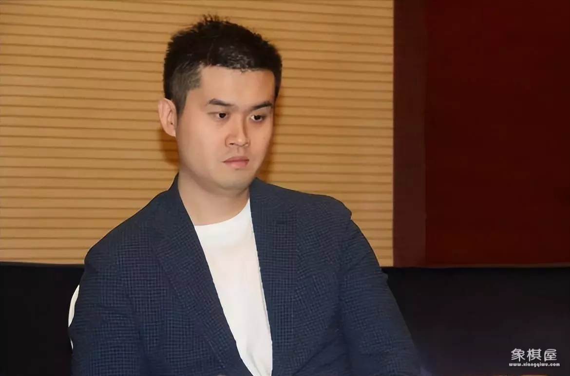 王天一vs胡荣华象棋爱好者