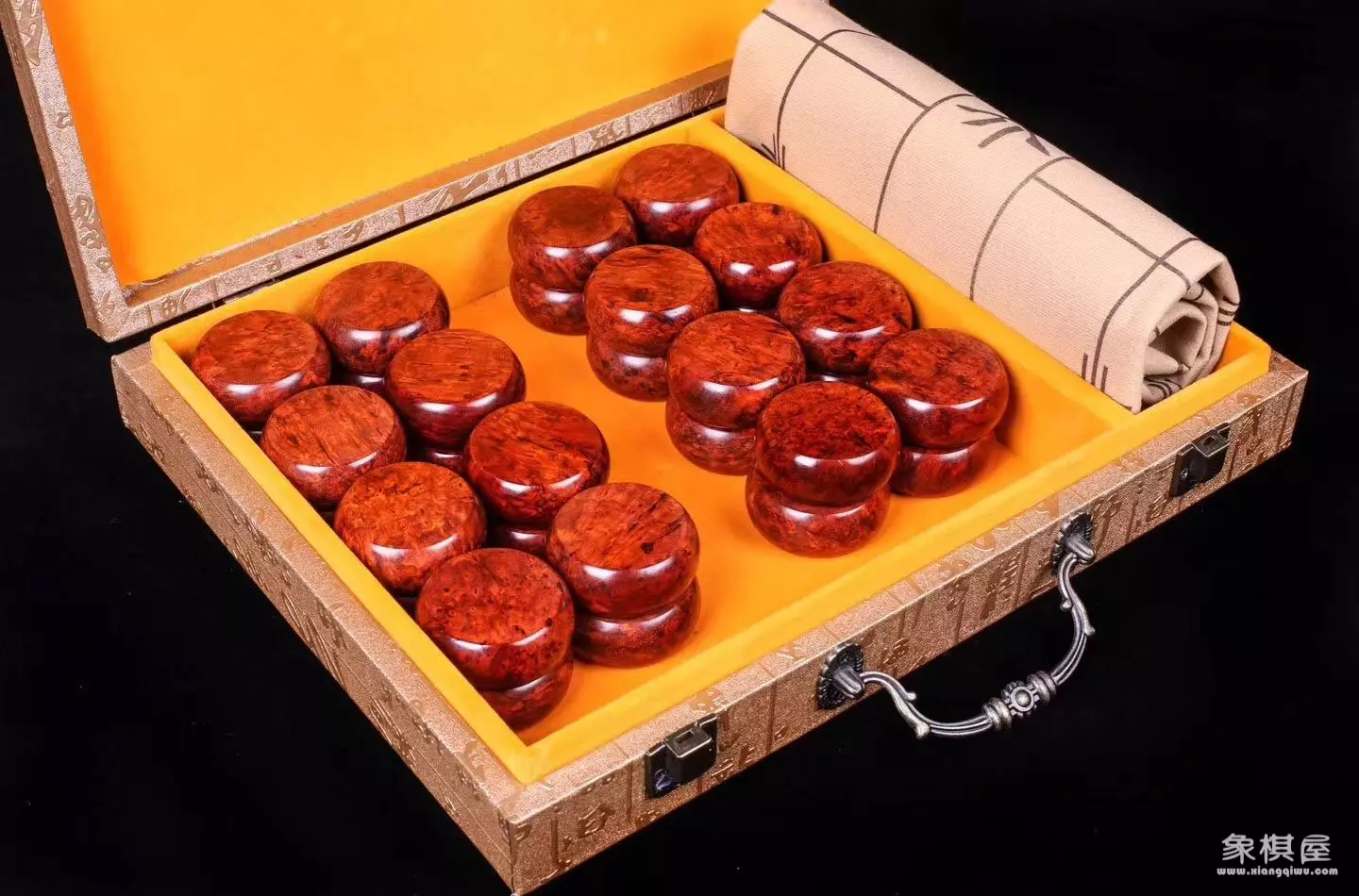 什么样的象棋有收藏价值