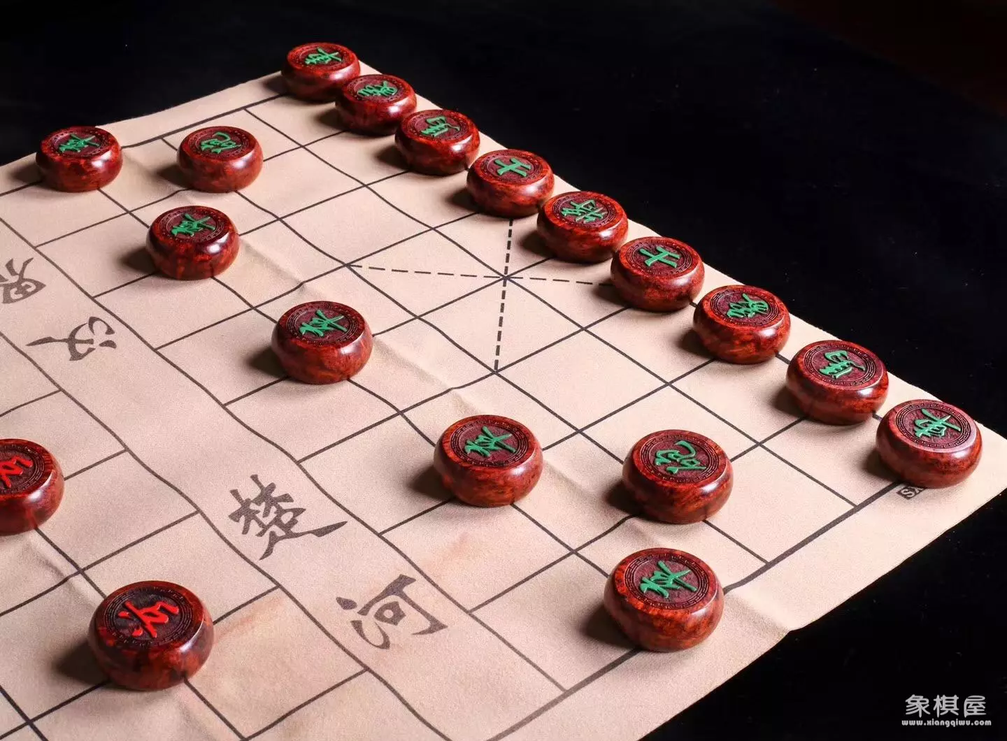 什么样的象棋有收藏价值