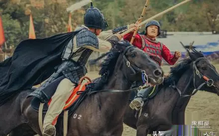 中国象棋哪个是先开局就走的棋子