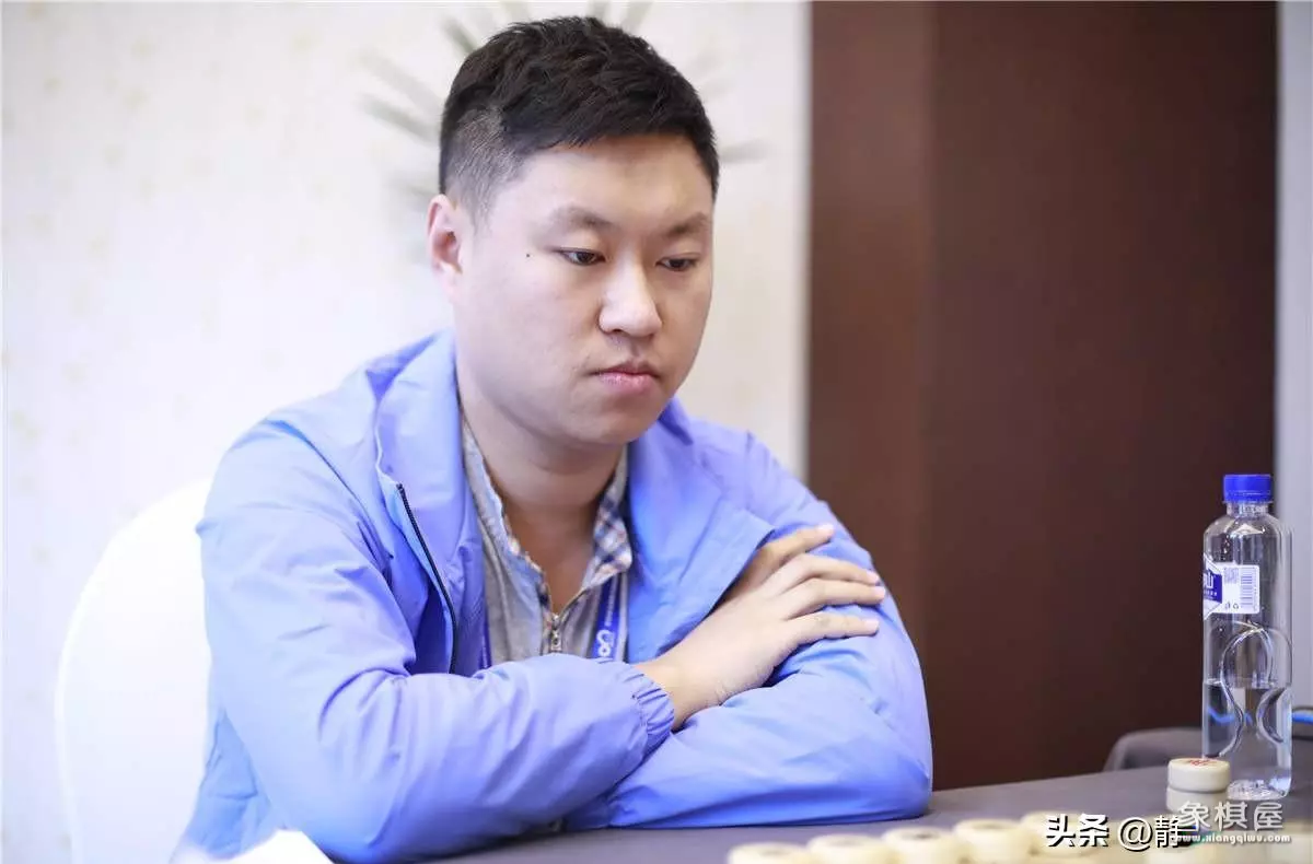 天天象棋棋社号是随机的么