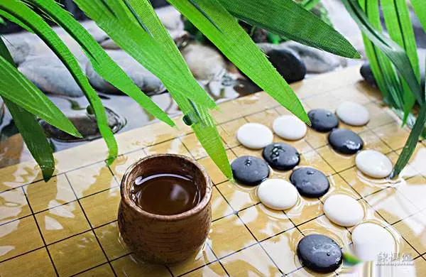 象棋和围棋谁出现得更早