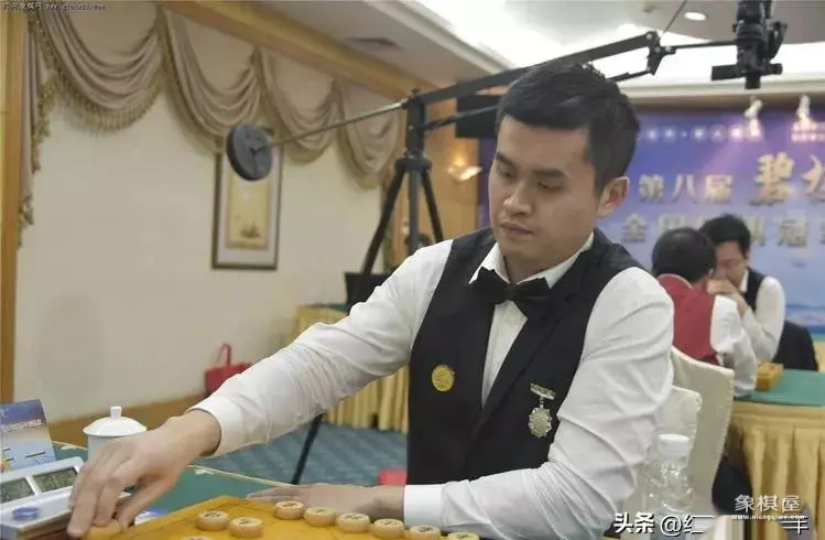 许银川和胡荣华对战