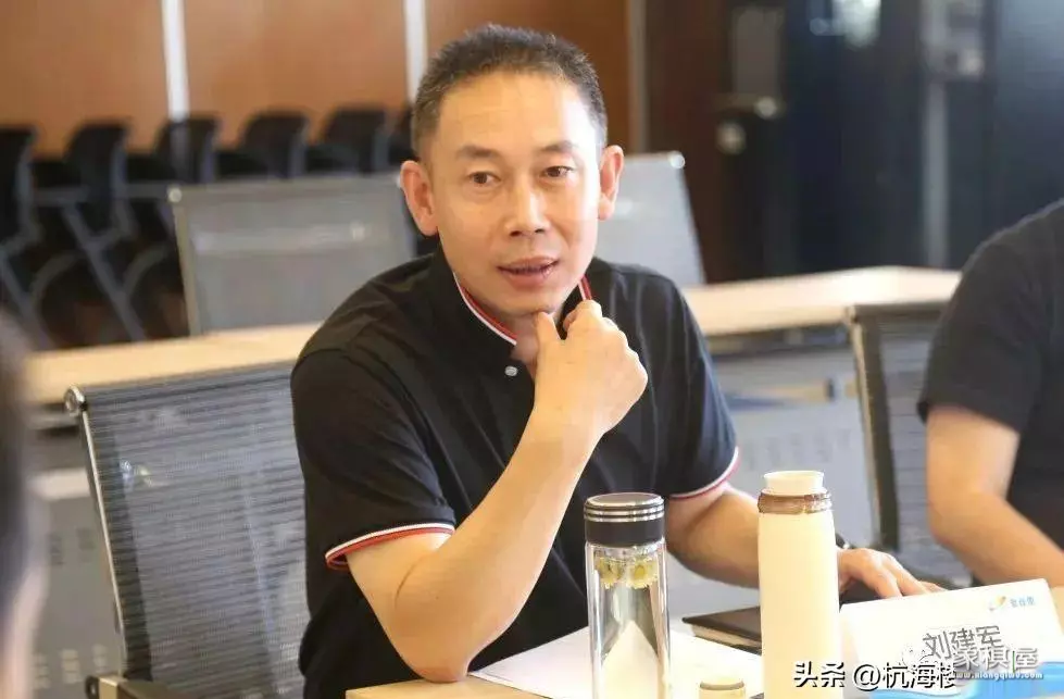 碧桂园许琪百度百科