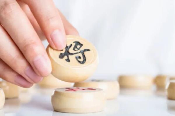 象棋让三先和让马哪个大