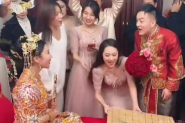 男女之间下象棋是什么意思呢.