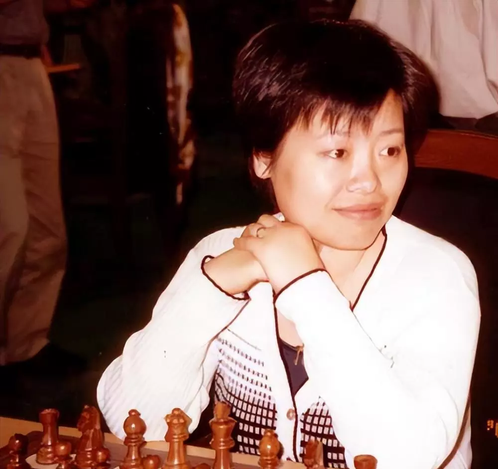 国际象棋棋后谢军的丈夫是谁(14)