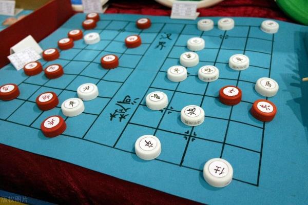 象棋老雷简介怎么写.