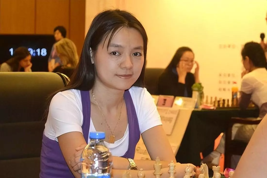 中国象棋大师嫁给卡塔尔哪个王子(1)