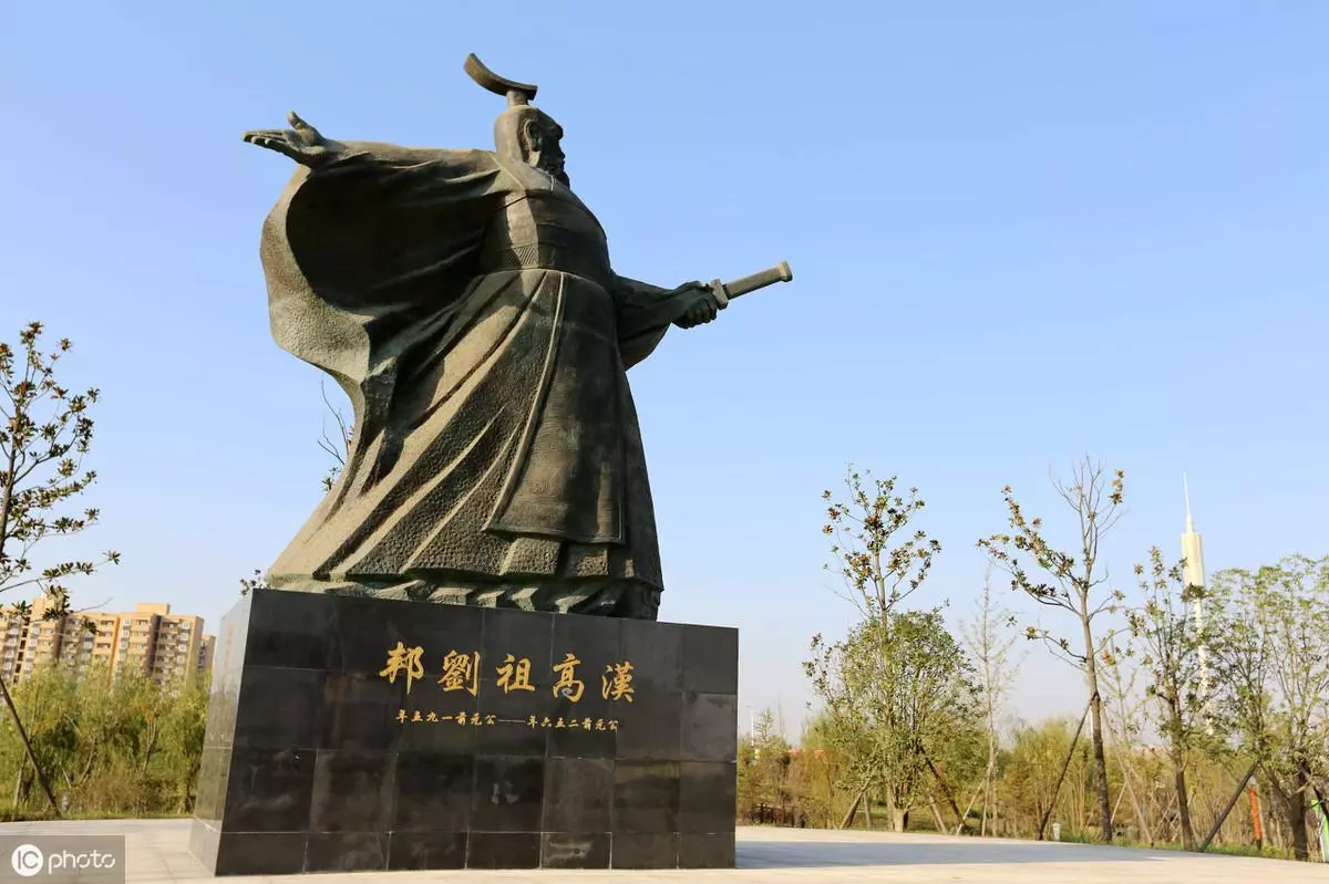 象棋将帅不能碰面是什么意思(4)