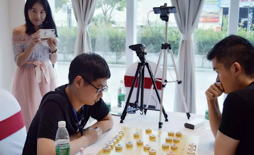 王天一破五七炮进三兵的精彩对局(4)