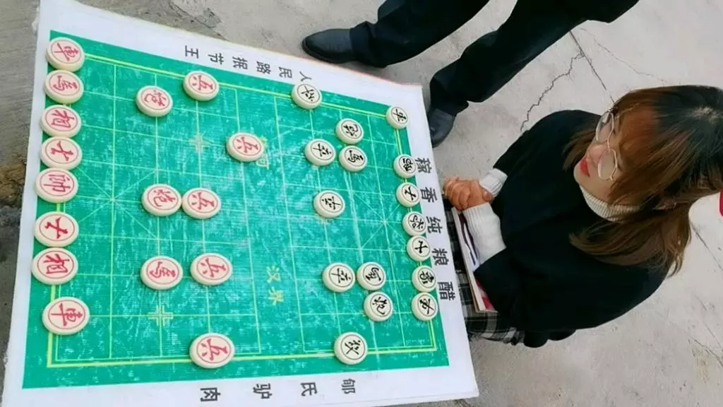 怎样摆象棋的棋盘(6)