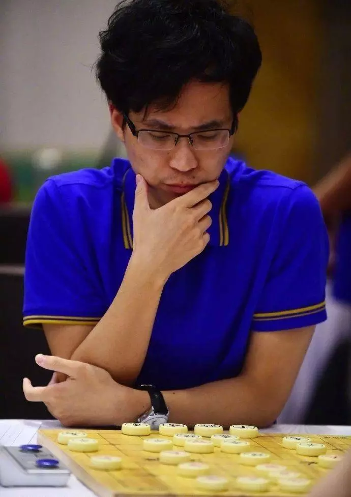 天天象棋深度20是算20步吗(1)