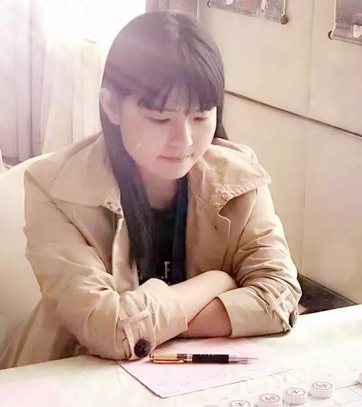 查询女子象棋大师王铿的个人简介(2)