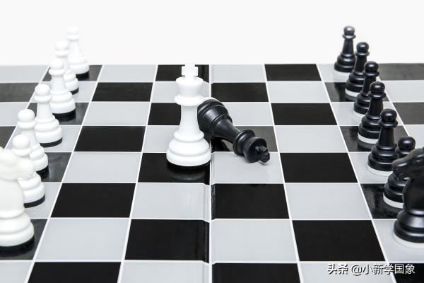 国际象棋规则国王的走法