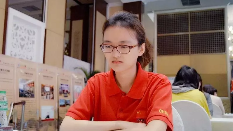 国家级象棋大师何媛的身高是多少(2)