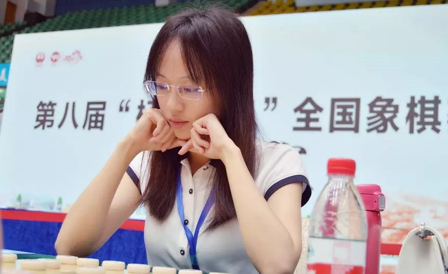 国家级象棋大师何媛的身高是多少(3)