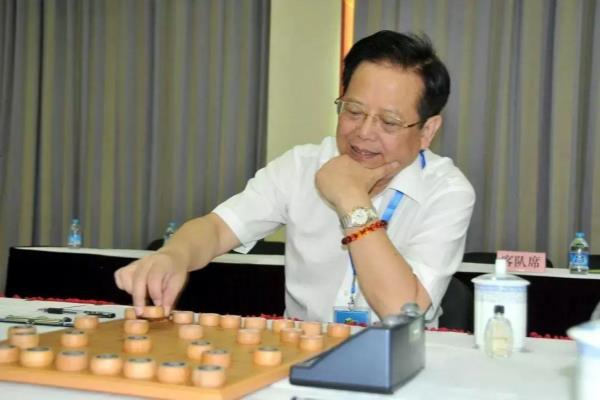 象棋特级大师如何评定