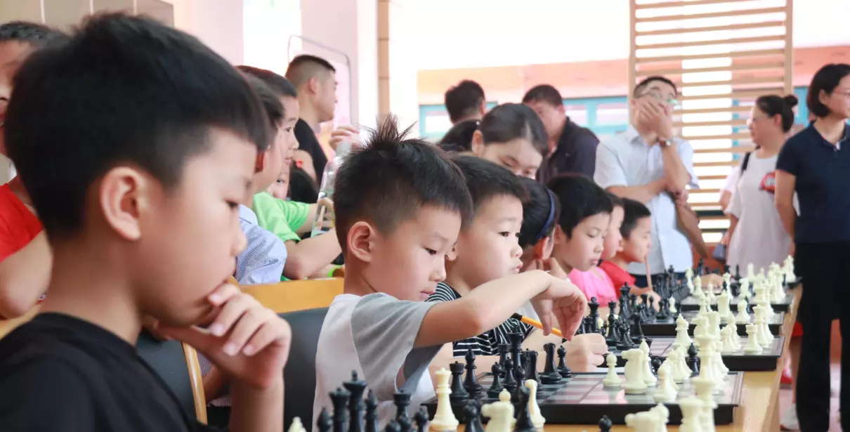 国际象棋和国际跳棋哪个更适合开发孩子(2)