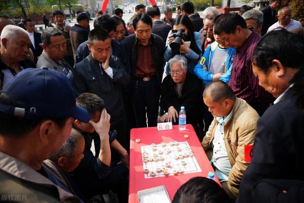 象棋大师挑战路边残局怎么过