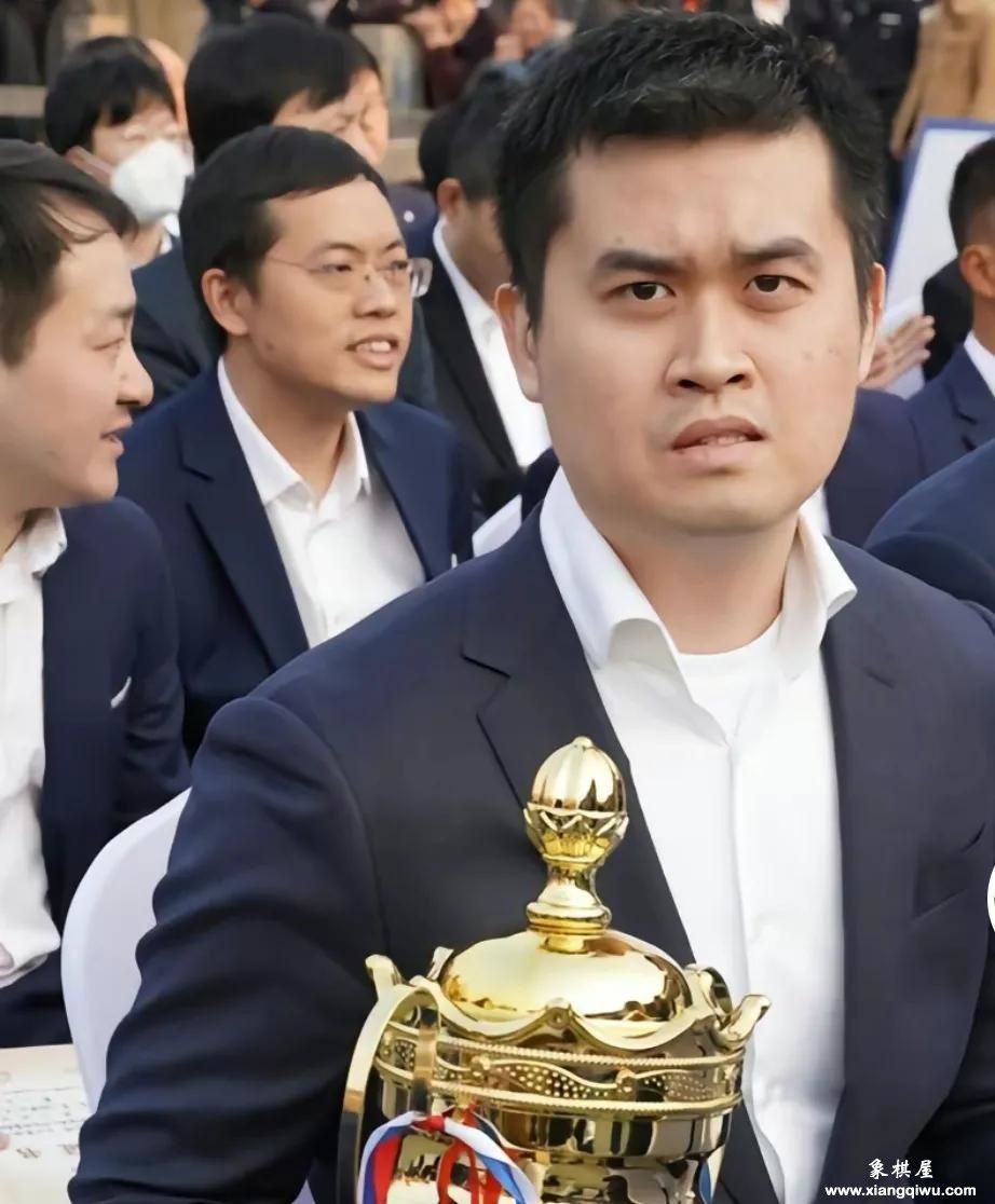 至目前为止，王天一算不算中国象棋史上的第一人？